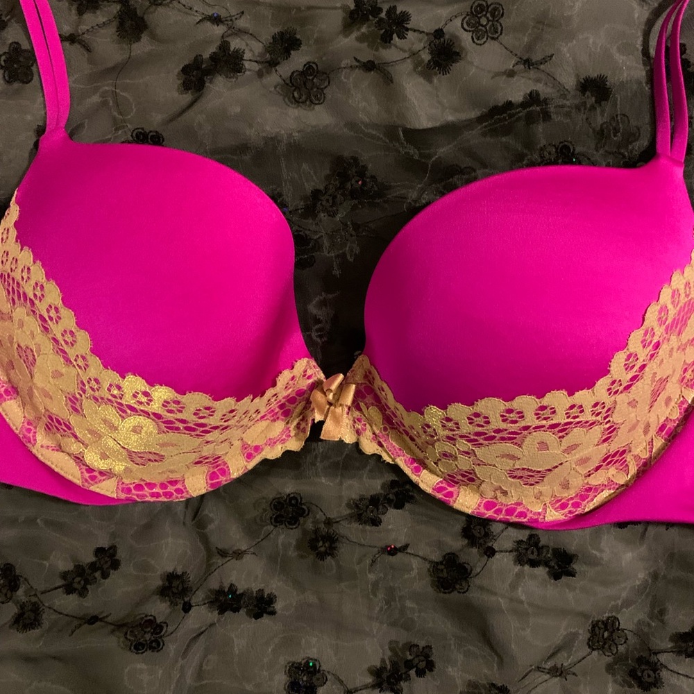 Victoria’s Secret Bra
